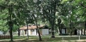 Bungalovi Glavno jezero, Glavna plaza