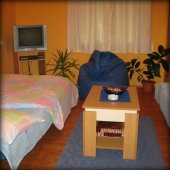 Lena apartman
