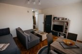 Ustanak Apartman