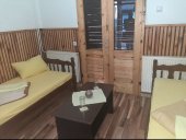 Bungalovi Glavno jezero, Glavna plaza