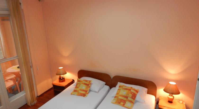 online rezervacije Apartments Sremac