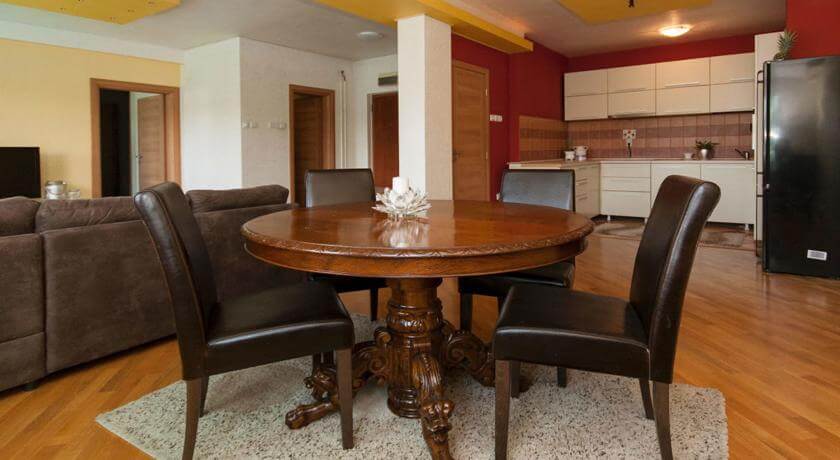 online rezervacije Central Apartment