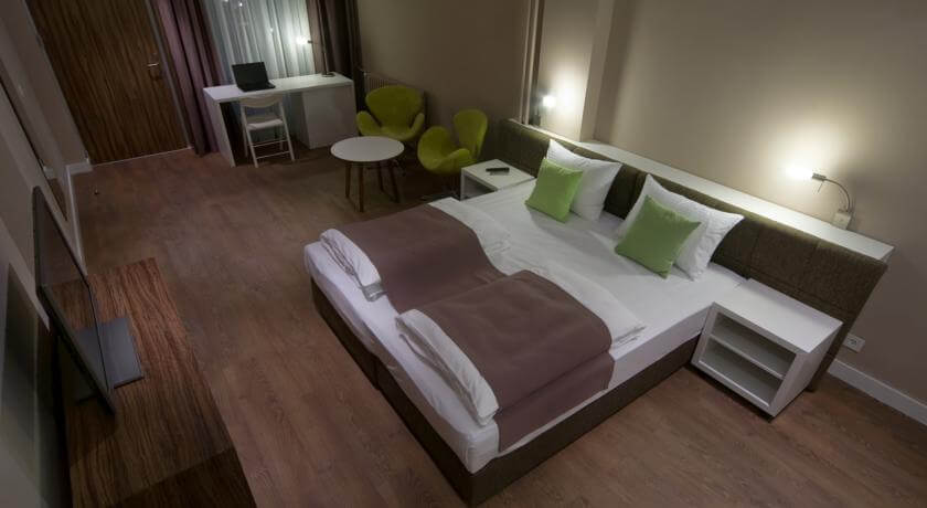 online rezervacije Hotel Adresa