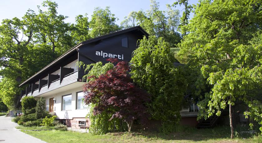 online rezervacije Alparti Mini Hotel