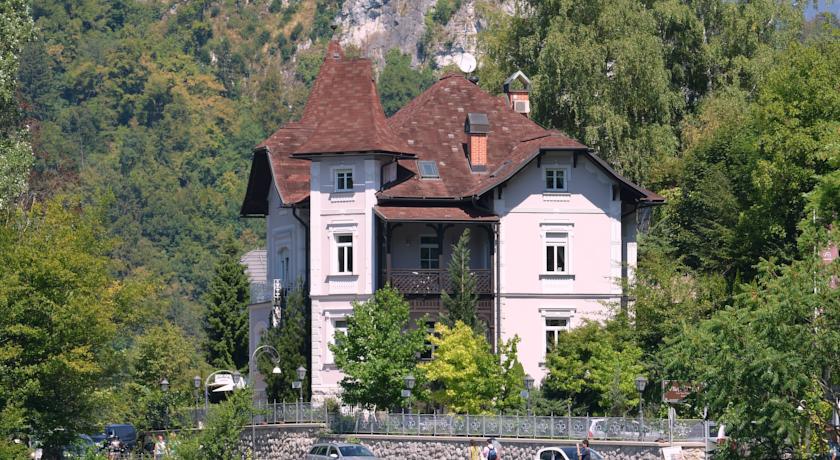 online rezervacije Villa Istra